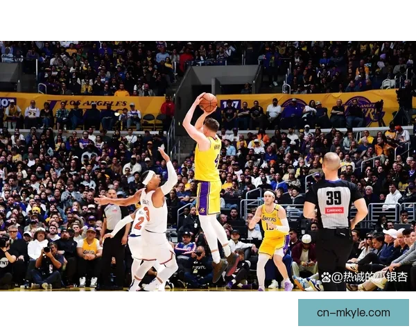 湖人三人末节打爆雷迪克翻车