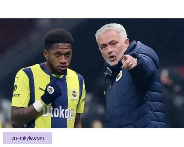 加拉塔萨雷英勇裁判判罚争议 加拉塔萨雷英勇裁判判罚争议